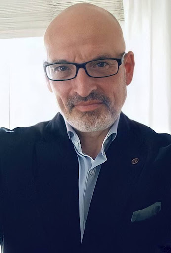 Эмиль Лавров